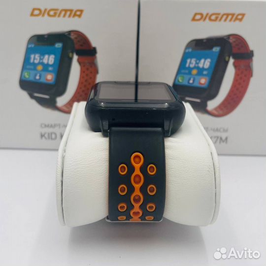 Смарт часы Digma Kid K7m Black/Orange