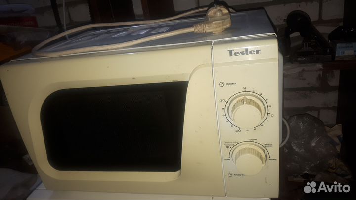 Микроволновая печь tesler