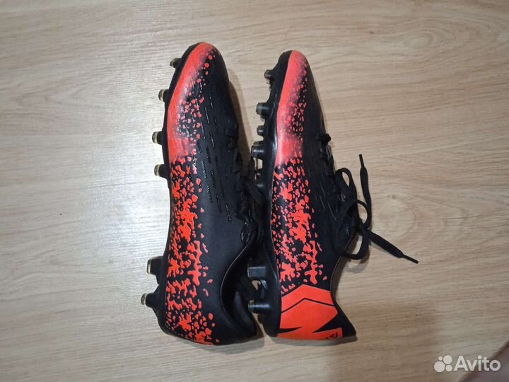 Футбольные бутсы 40 размер