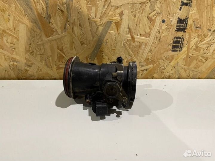 Дроссельная заслонка Renault Logan K7J 2006