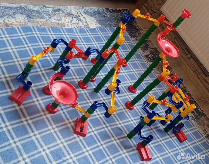 Лабиринт с шариками