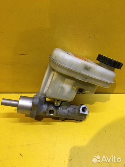 Главный тормозной цилиндр Ford Explorer V 2010–201