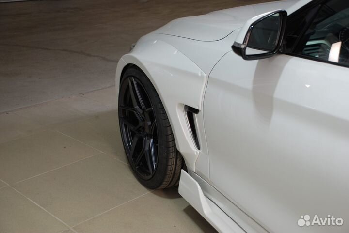 Накладки под пороги для BMW F32