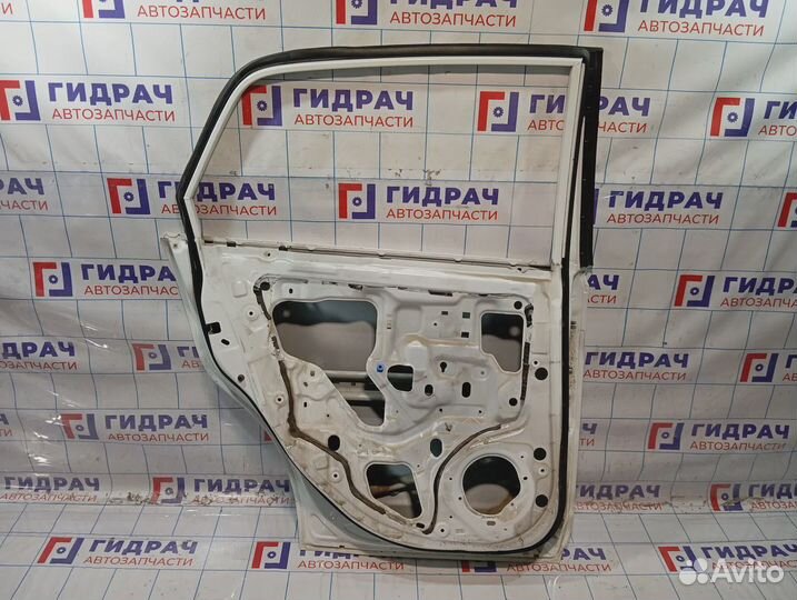 Дверь задняя левая Nissan Tiida (C11) 82101-EL430