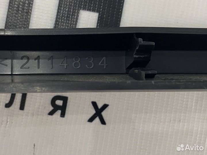 Молдинг двери Scania 6 2114834