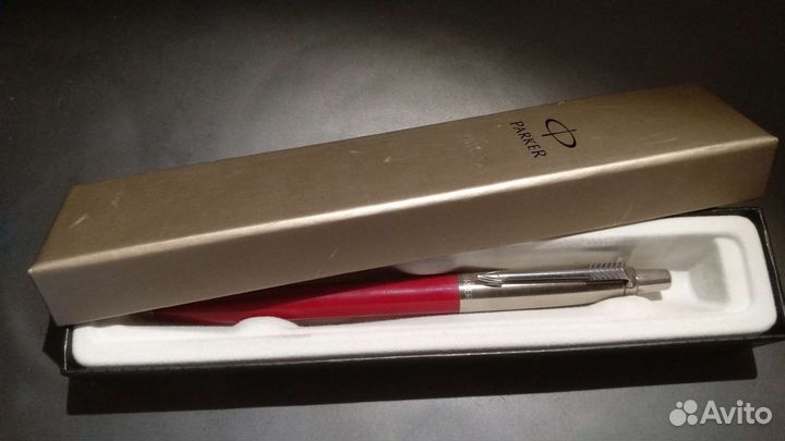 Шариковая ручка parker