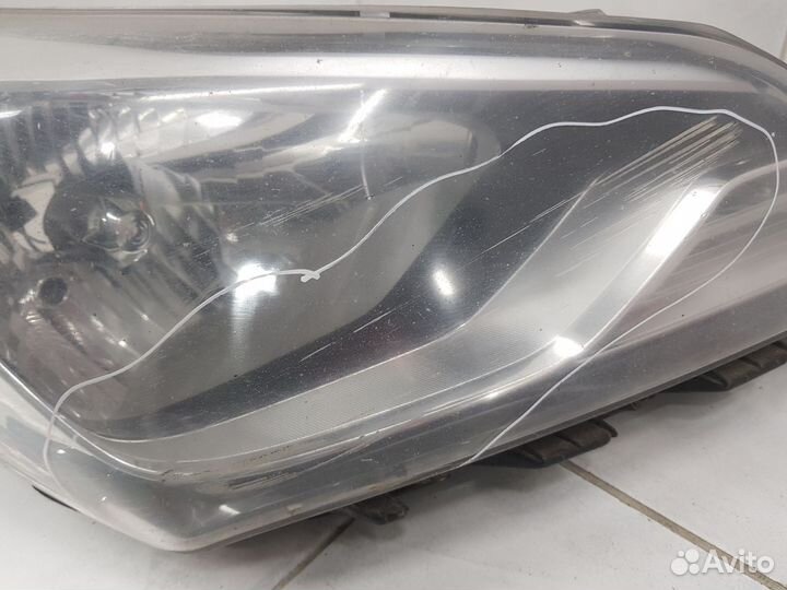 Фара правая Hyundai Solaris