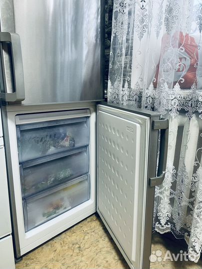 Холодильник beko