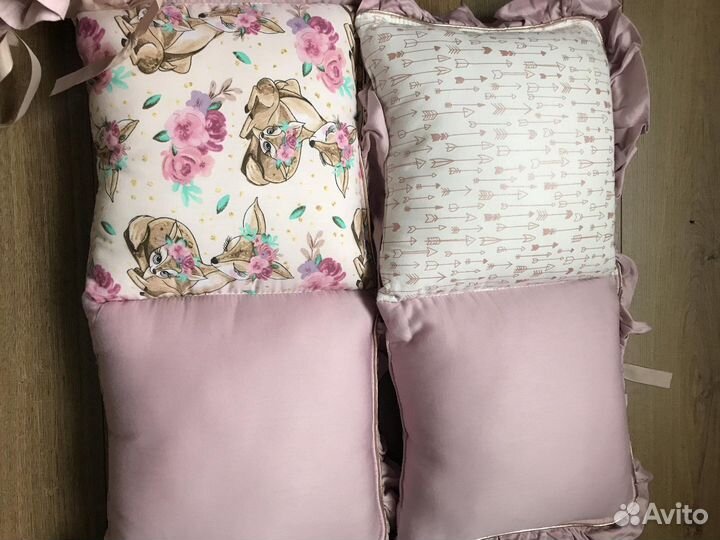 Бортики в детскую кроватку и балдахин