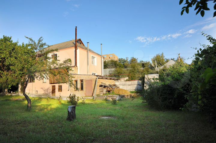 Дом 360 м² на участке 10 сот.