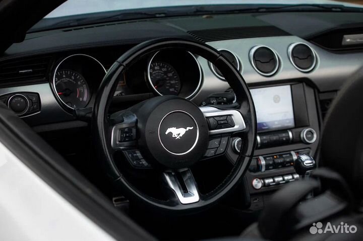 Аренда авто Ford Mustang кабриолет