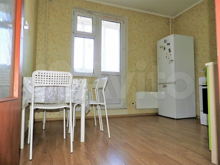 3-к. квартира, 85 м², 17/25 эт.