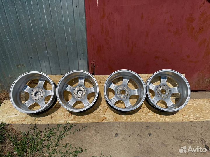 Литые диски r15 на Audi