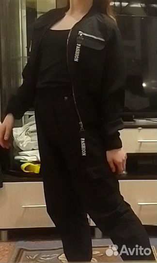 Спортивный комплект женский