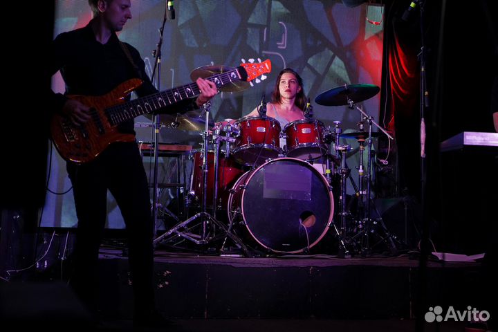 Уроки игры на барабанах Школа музыки Music club