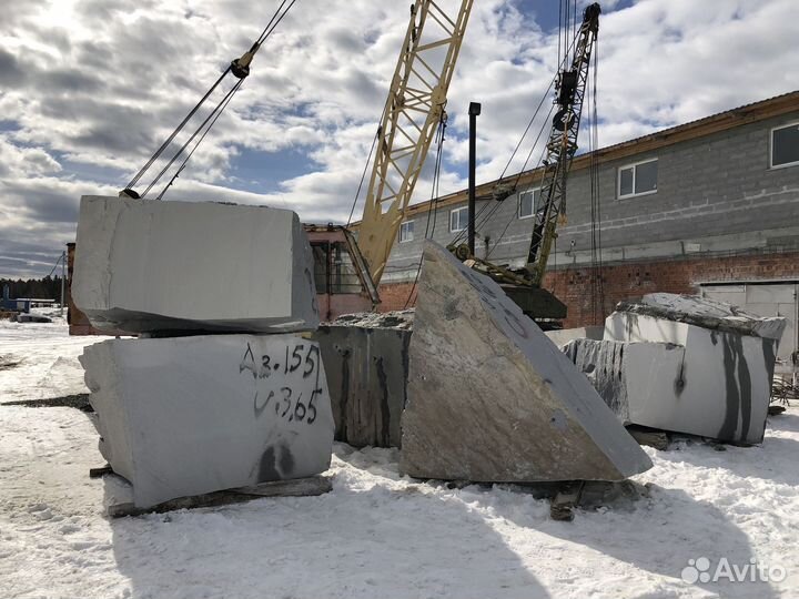 Памятники надгробные Гранит, Габбро, Мрамор оптом