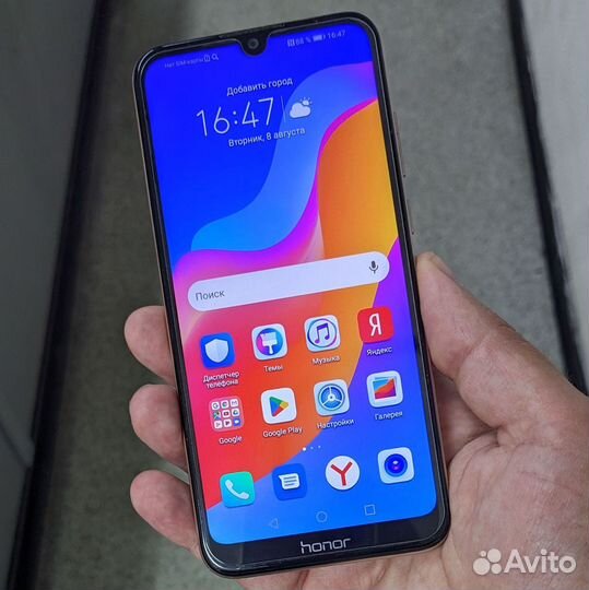 Honor 8a 2/32gb