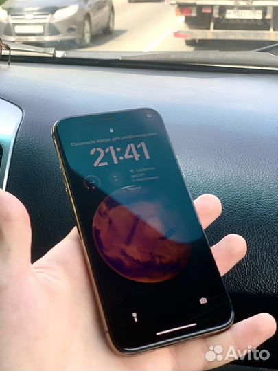 iPhone 11 Pro, 64 ГБ