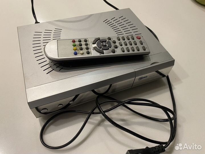 Спутниковый ресивер Globo 7010с-1 CI