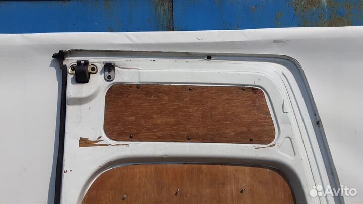 Дверь распашная Renault Master 2 (1997-2010)