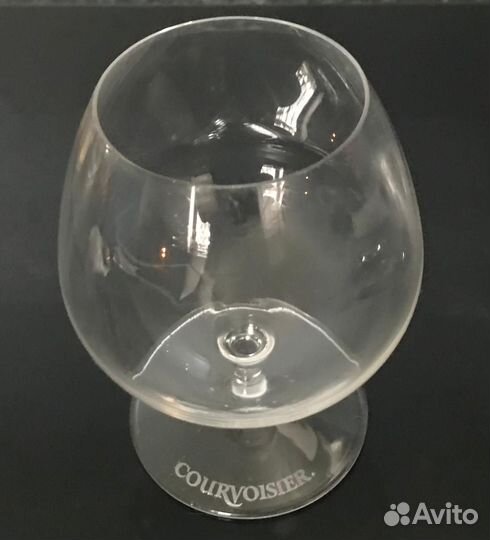 Снифтер Courvoisier для коньяка