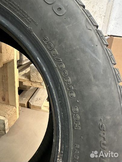 Hankook IceBear W300 205/60 R16 92