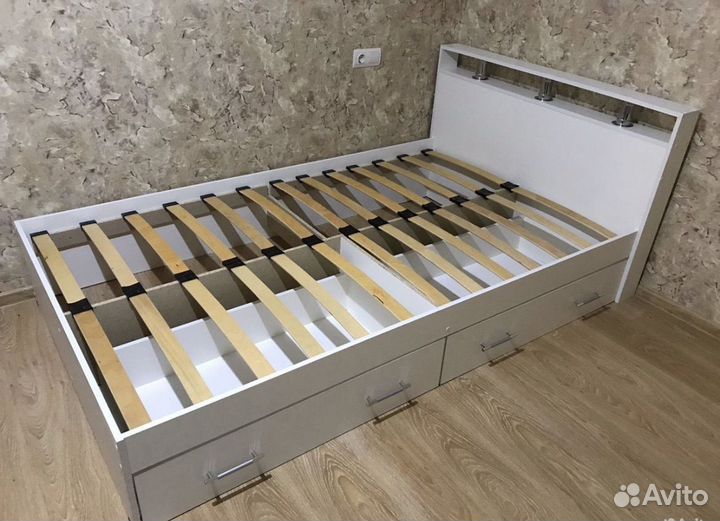 Кровать новая