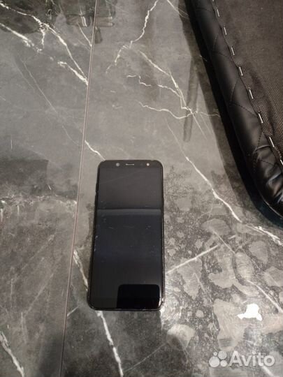 Samsung Galaxy A6, 3/32 ГБ