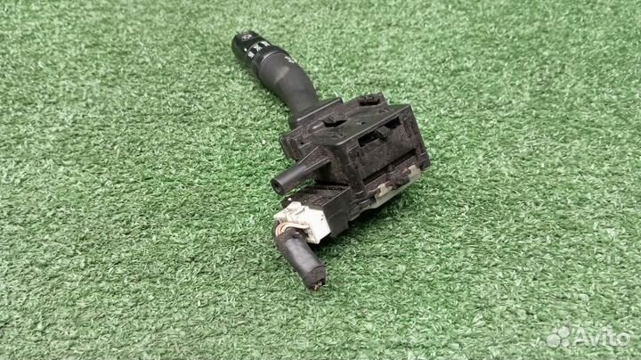 Переключатель поворотников и света Hyundai Santa Fe