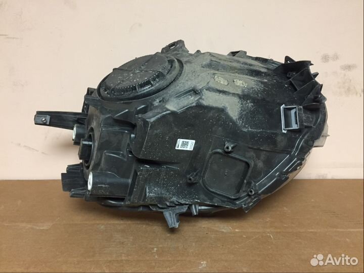 Фара битая правая Mini Cooper 2016