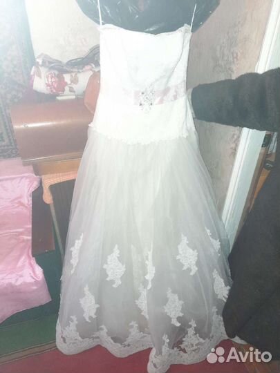 Свадебное платье