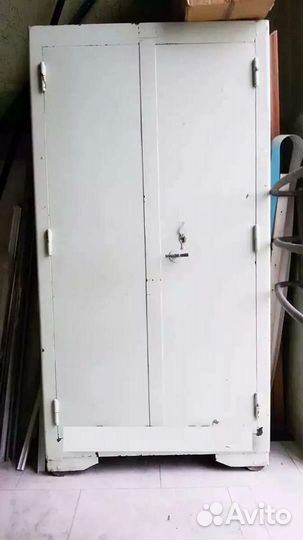 Шкаф металлический сейф,ссср