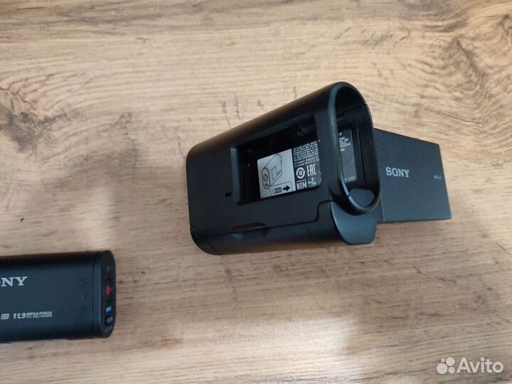 Экшен камера Sony