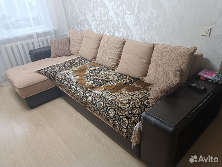 Угловой диван