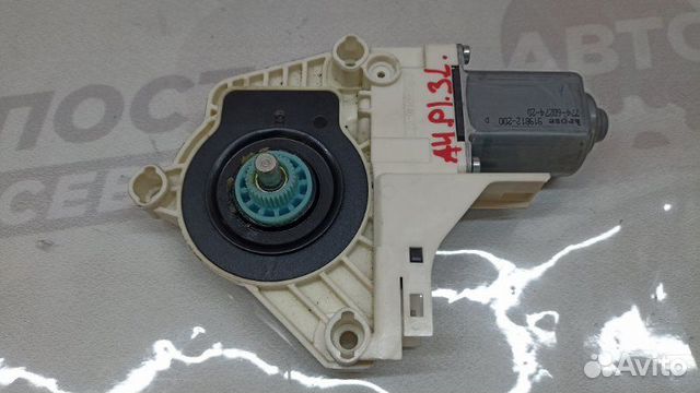 Моторчик стеклоподъемника задний левый Audi A4 B8