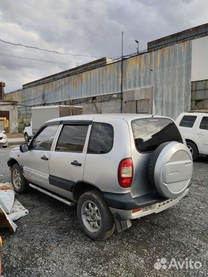 Разбор на запчасти chevrolet niva ваз-2123 Нива
