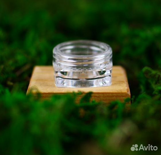 Пластиковая баночка с крышкой 3 мл «Квадратная»