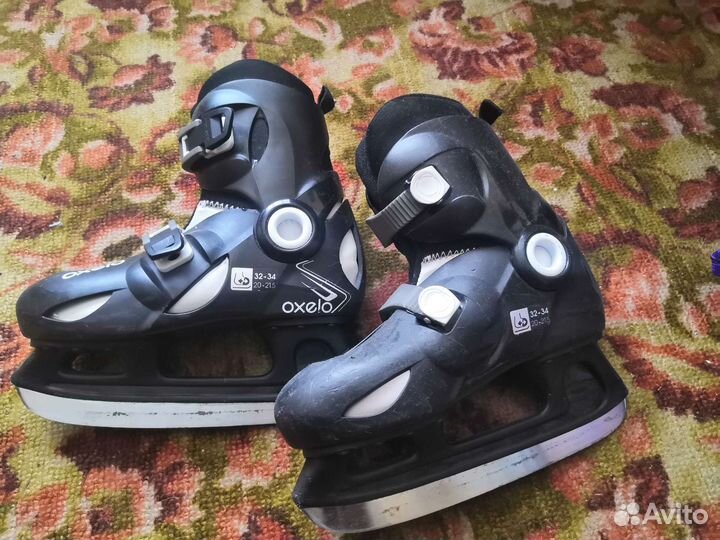 Коньки хоккейные