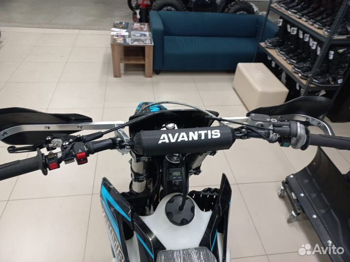 Мотоцикл Avantis Enduro 250 EFI Exclusive (H)