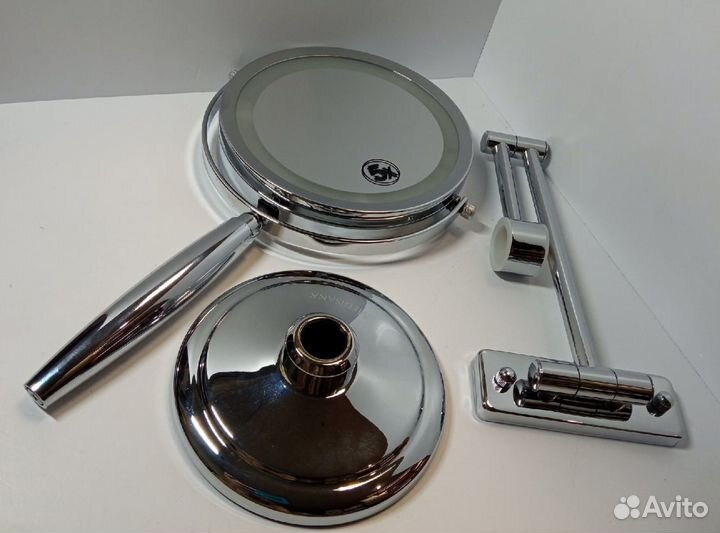 Косметическое зеркало Medisana CM 845