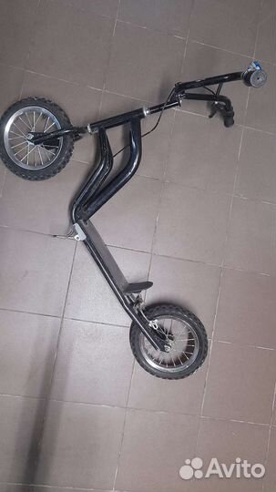 Самокат взрослый с большими колесами