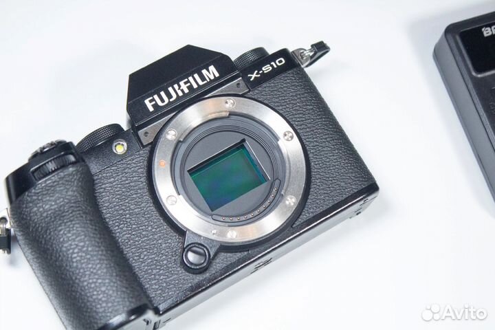 Fujifilm x-s10