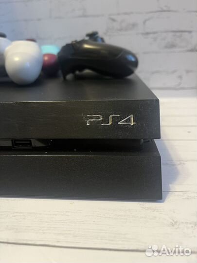 Sony playstation 4