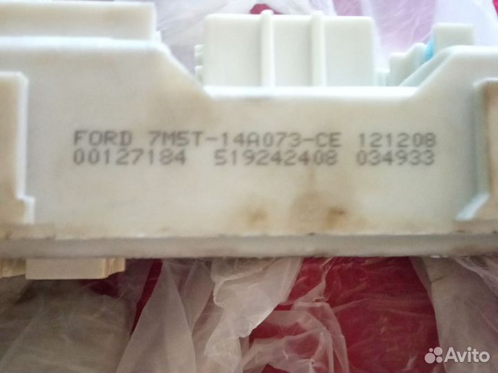 Блок предохранителей Форд