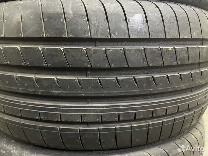 Goodyear Eagle F1 Asymmetric 3 275/40 R22 107Y