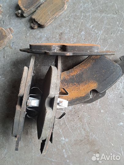 Колодки тормозные Ford Mondeo