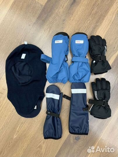 Шапка-шлем, варежки-краги Reima и перчатки h&m