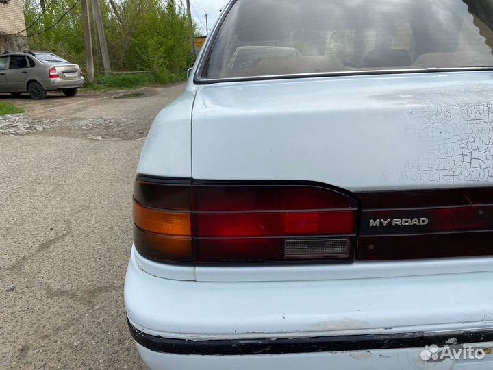Фонари задние Toyota Carina 170