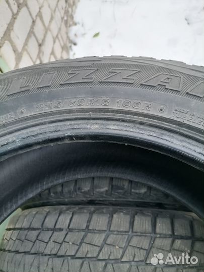 Bridgestone Blizzak DM-V1 225/60 R18 100R