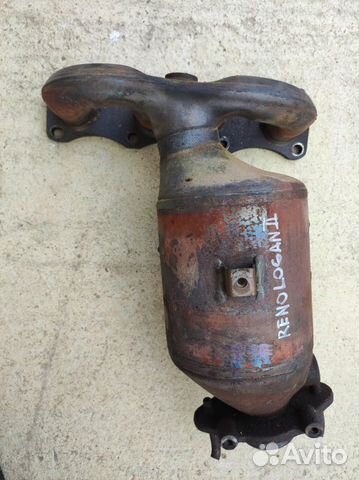 Выпускной коллектор с катализатором Renault Logan